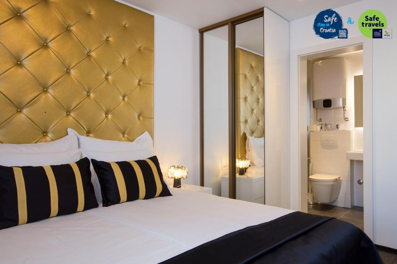 B Gold Luxury Rooms B&B スプリト エクステリア 写真
